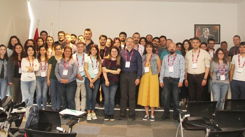 İzmir&rsquo;de kalp krizine karşı m&uuml;dahale kursu