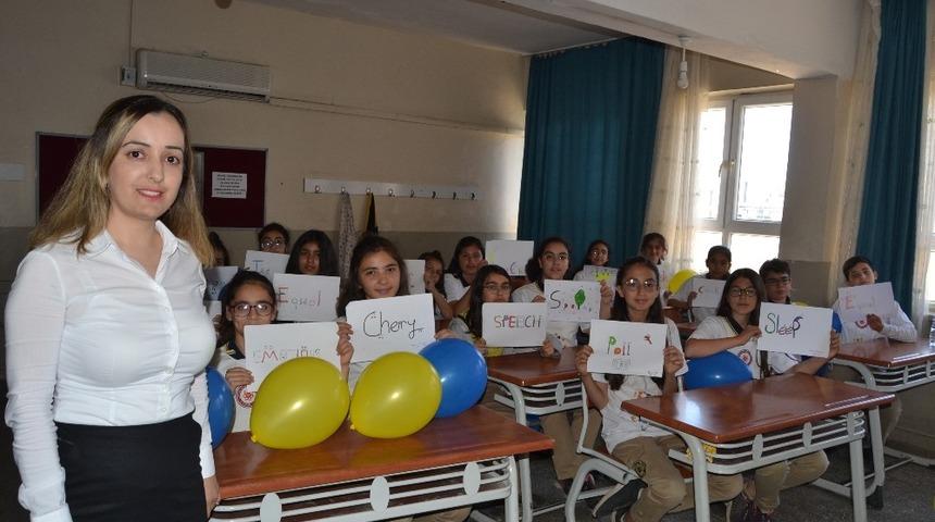 İngilizceyi resmederek &ouml;ğreniyorlar