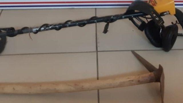 Manisa’da kaçak kazıya suçüstü