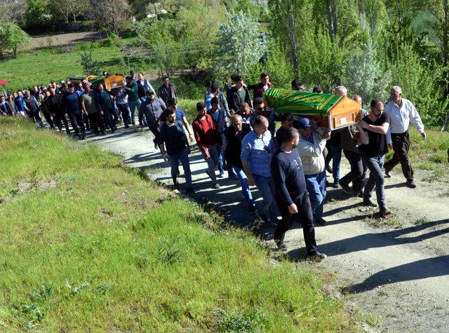 Boğulan çocukların sınıflarında yas (2)