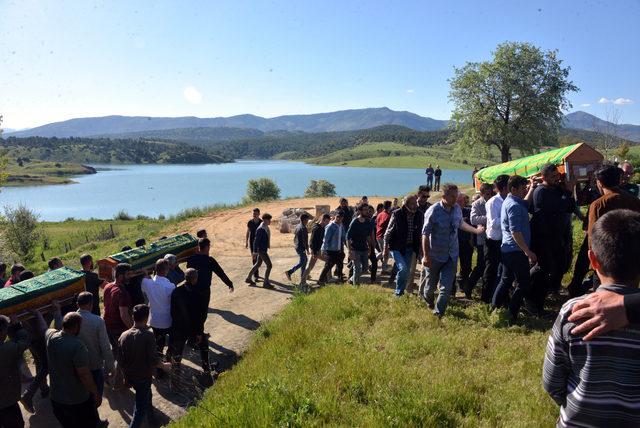 Boğulan çocukların sınıflarında yas (2)