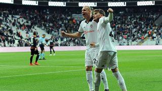 Adem Ljajic Beşiktaş formasıyla ligde 9. golünü attı