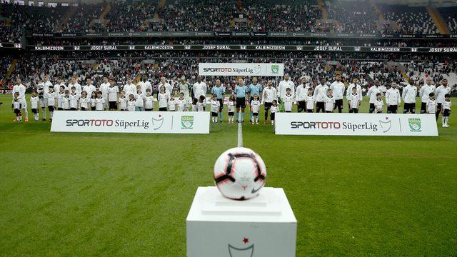 Vodafone Park karıştı! Tepki ve ıslık...