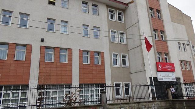 Kadınlar streslerini devlet kurslarında atıyor