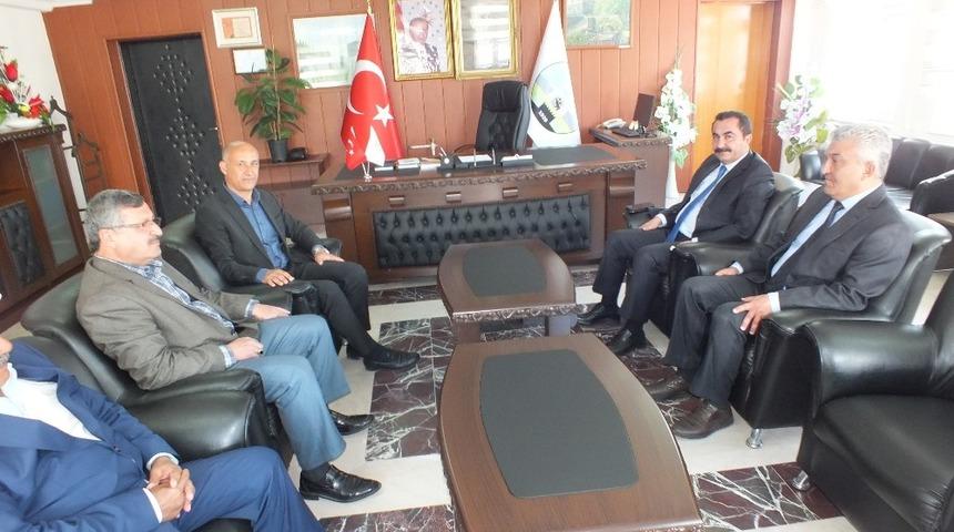 Emniyet M&uuml;d&uuml;r&uuml; Arıbaş&rsquo;tan Başkan Altın&rsquo;a ziyaret