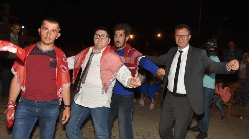 Alaşehir&rsquo;de engelli gen&ccedil;ler askere uğurlandı