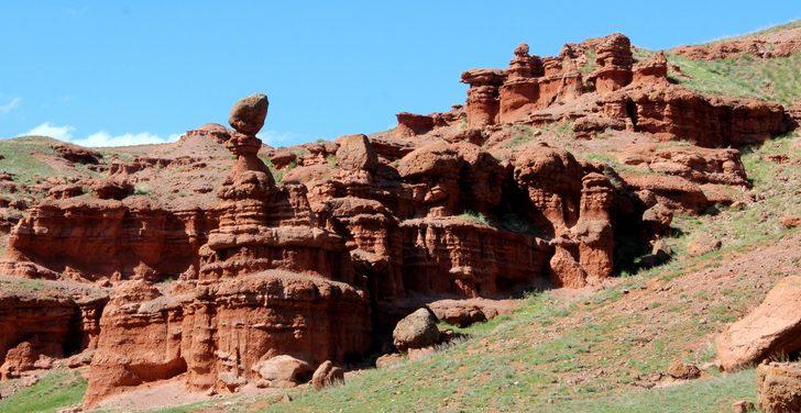 Kırmızı Periler Diyarı göz kamaştırıyor G4