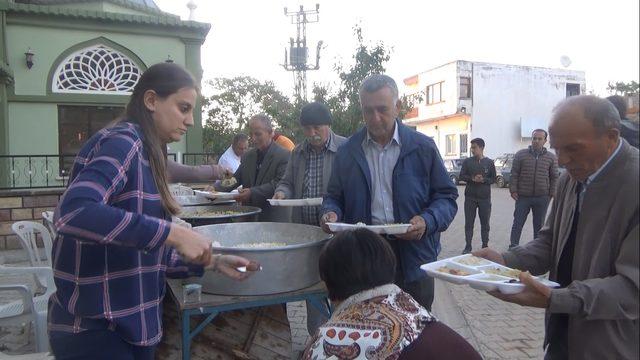 asirlik-ramazan-nobetiher-gun-bir-aile-iftar-veriyor_5959_dhaphoto5