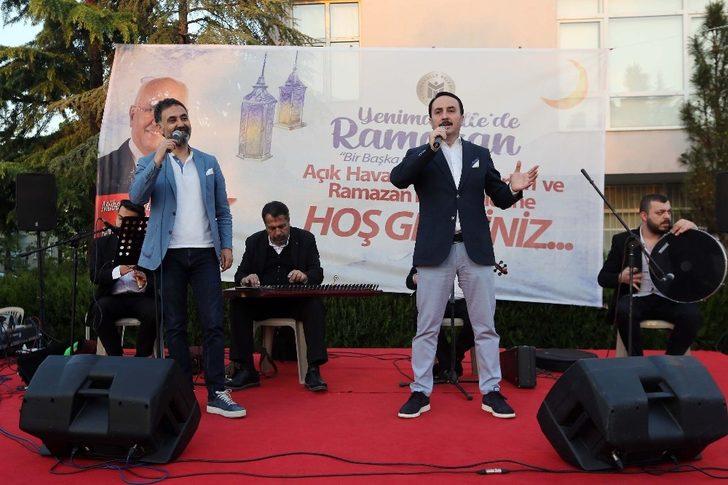 Yaşar, Beştepeliler ile iftar sofrasına oturdu G4