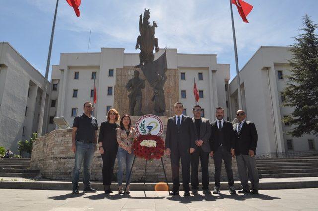 Eczacılar Oda Başkanı Dörtkol, “Bilimsel Eczacılığın 180. yılı kutlu olsun”