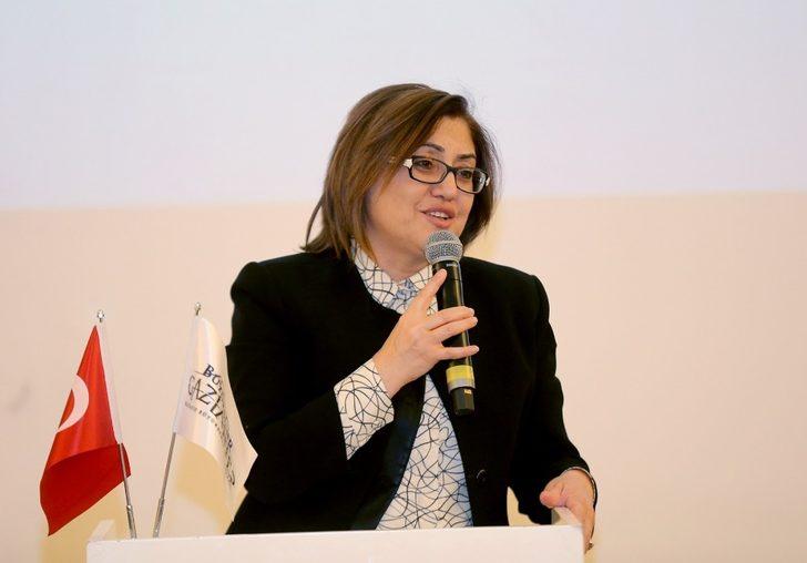 Meclis üyelerine teşekkür plaketi G3