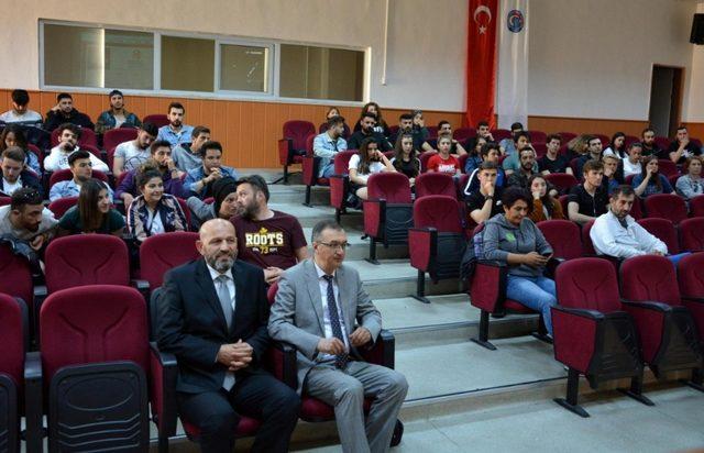 ÇOMÜ’de Basketbol Söyleşileri gerçekleşti