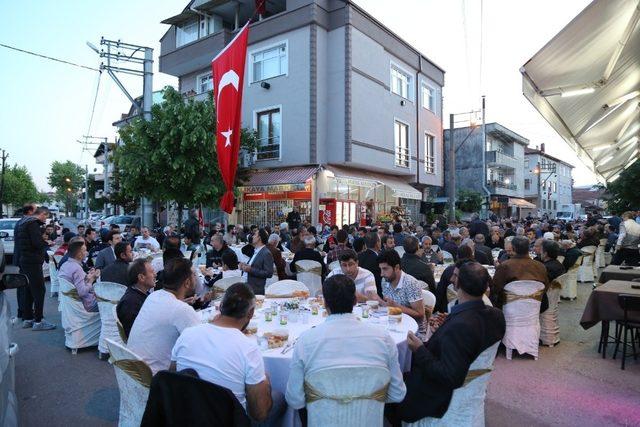 Başkan Alemdar esnaf iftarına katıldı