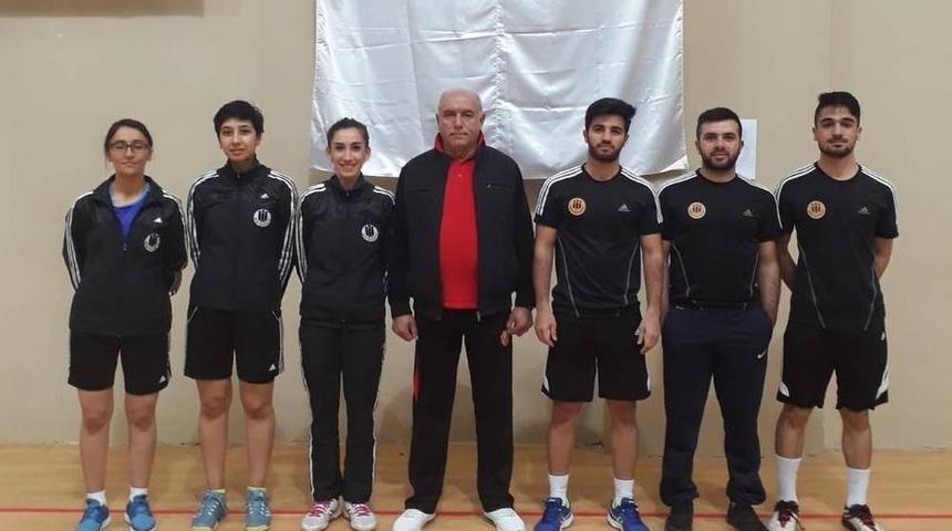 &Uuml;niversitelerarası Speedminton&rdquo; Turnuvasında b&uuml;y&uuml;k başarı
