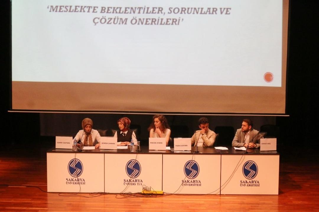 SA&Uuml;&rsquo;de Hemşirelik haftası kutlandı