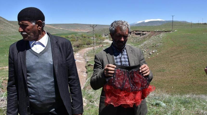 Kars'ta kaybolan küçük kızın dere kenarında eteği bulundu