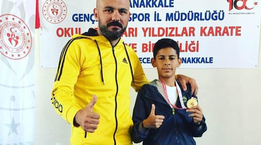 Alihan Şekerci, &Ccedil;anakkale&rsquo;de T&uuml;rkiye şampiyonu oldu