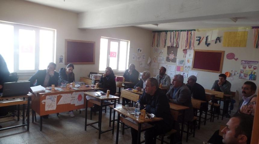 Tercan&rsquo;da Fındıklı Barajıyla ilgili toplantı d&uuml;zenlendi