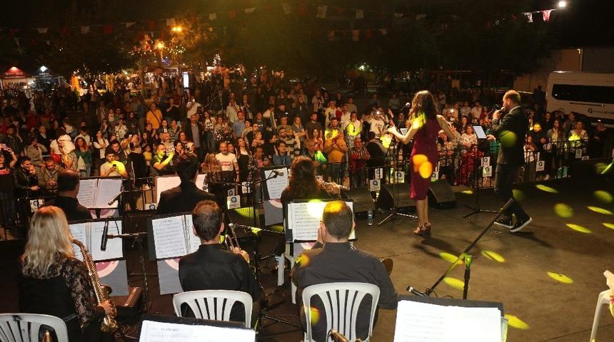 B&uuml;y&uuml;kşehir&rsquo;in Ramazan eğlenceleri s&uuml;r&uuml;yor