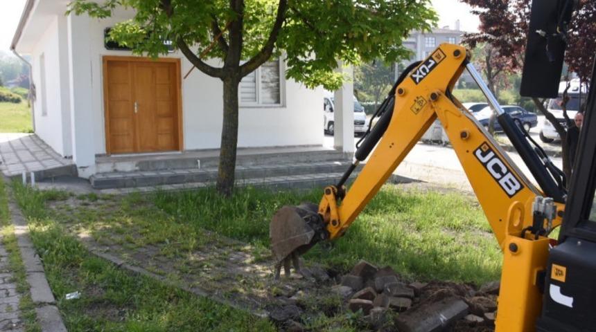 D&uuml;zce&rsquo;de muhtarlık binalarının &ccedil;evre d&uuml;zeni sağlanıyor