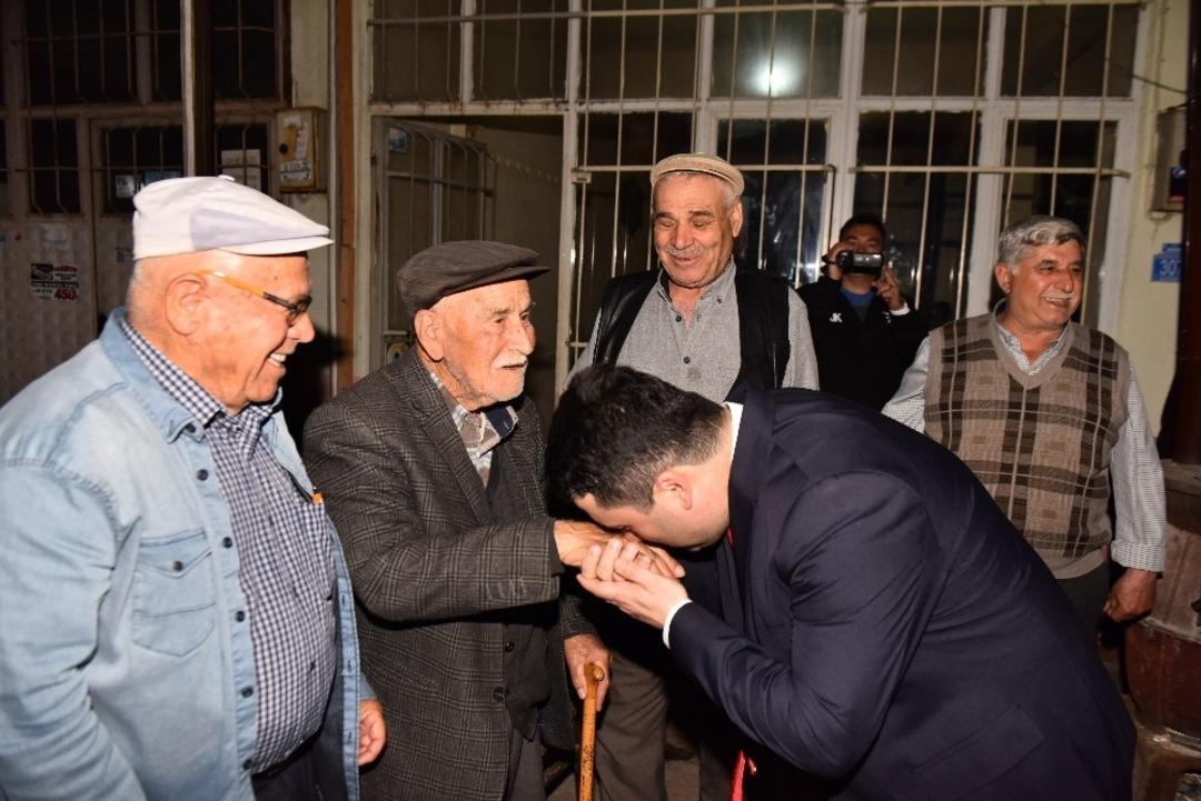 Başkan Avcı halkın i&ccedil;inde