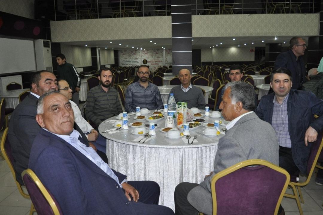 Şuhut Kaymakamlığından şehit ve gazi ailelerine iftar