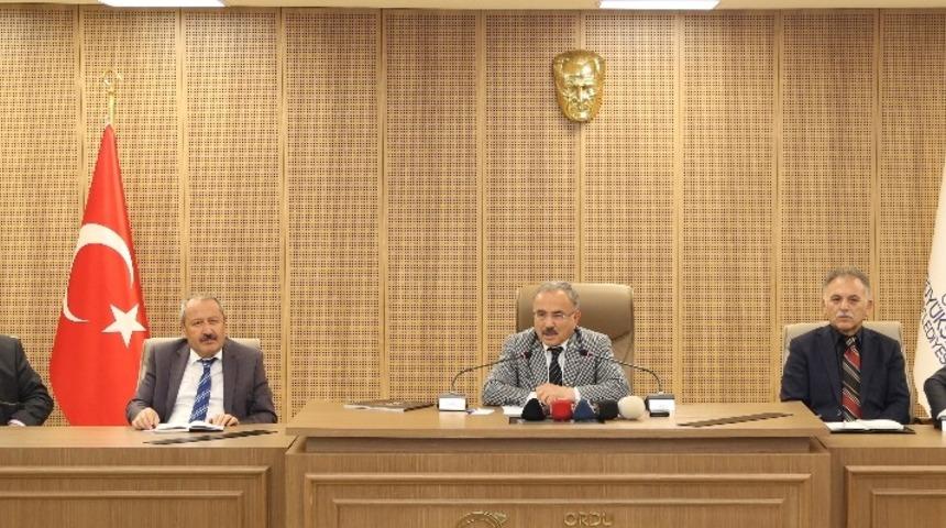 Ordu B&uuml;y&uuml;kşehirde A takımı g&ouml;reve başladı