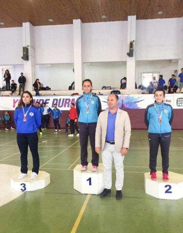 Erzincan Üniversitesi Badminton Takımı Türkiye Şampiyonu oldu