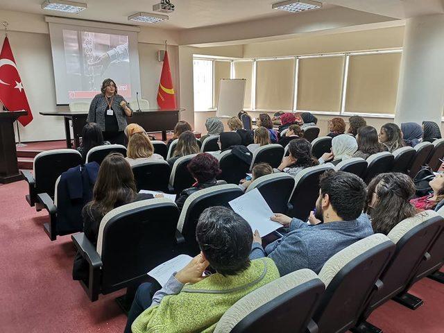 TOBB Kadın Girişimciler Kurulu tarafından seminer verildi