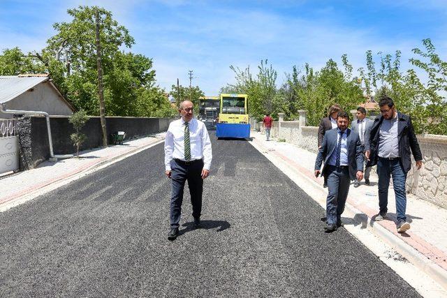 Başkan Kavuş: “Vatandaşımızı tozdan, çamurdan kurtaracağız”