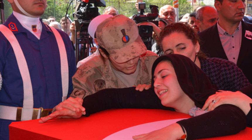  Hakkari şehidinin cenazesi memleketi Ordu’da toprağa verildi 