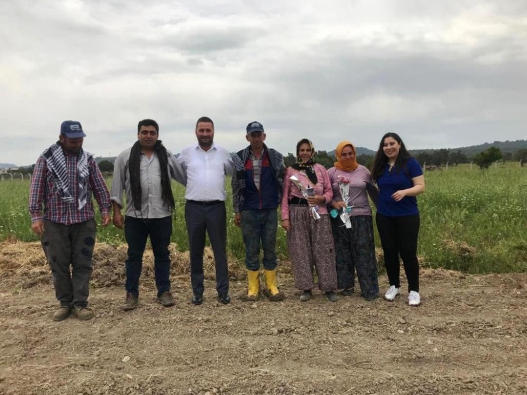 Ayvalık&rsquo;ta &ccedil;ift&ccedil;iler unutulmadı