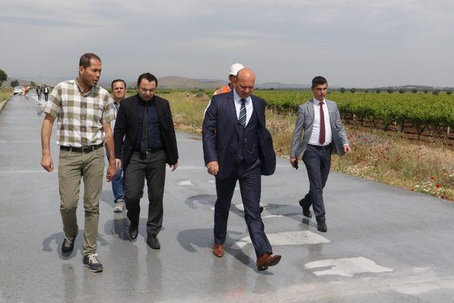 Manisa’da asfalta alternatif beton yol uygulaması