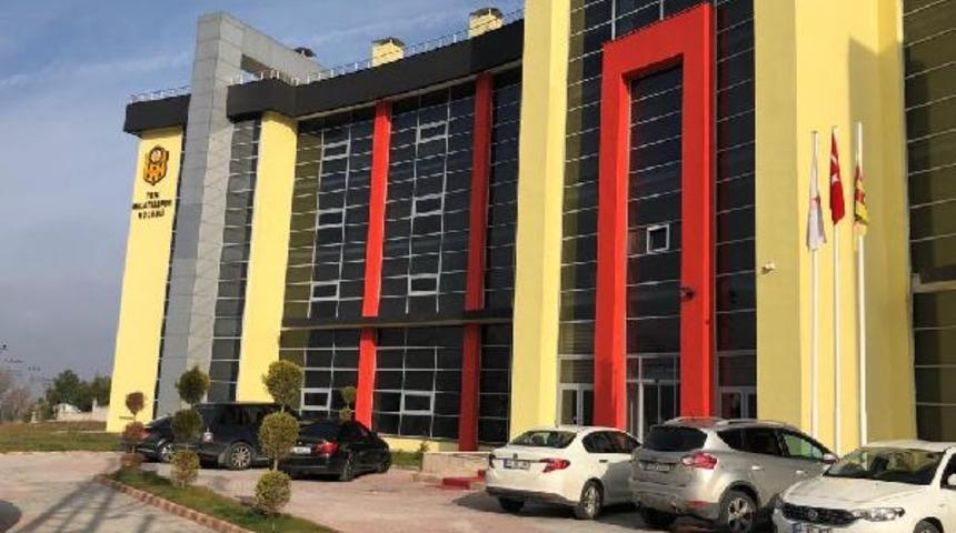 Malatyaspor binasına silahlı saldırı şüphelileri serbest kaldı