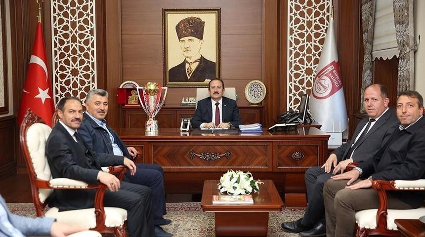 Bayburtspor&rsquo;dan Vali Pehlivan&rsquo;a ziyaret