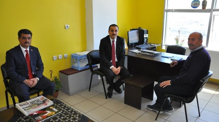 Vali T&uuml;rker &Ouml;ks&uuml;z&rsquo;  İHA&rsquo;yı ziyaret etti