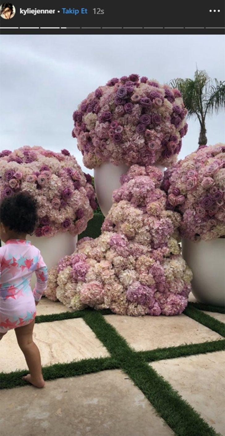 Kylie Jenner'a 420 bin TL'lik hediye! G1