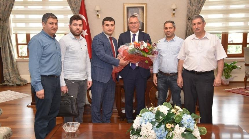 Vali Deniz misafirlerini ağırladı