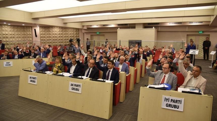 Cengiz Aytmatov&rsquo;un ismi Manisa&rsquo;da bir caddeye verildi