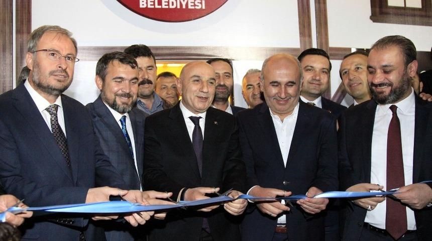 Ke&ccedil;i&ouml;ren&rsquo;den K&ouml;roğlu&rsquo;nun diyarına selam yolladılar
