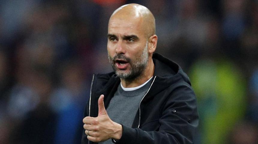 Premier Lig'de 'sezonun teknik direkt&ouml;r&uuml;' Guardiola