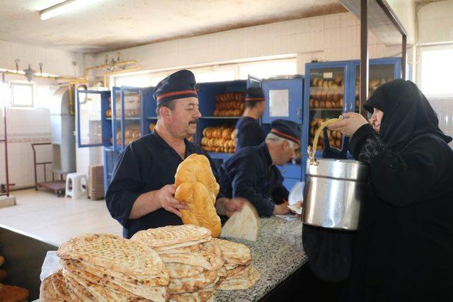 Günlük 411 aileye sıcak yemek