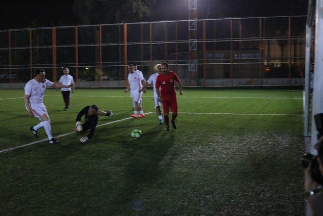 Erhan Aksay Futbol Turnuvası Körfez Grubu maçları başladı