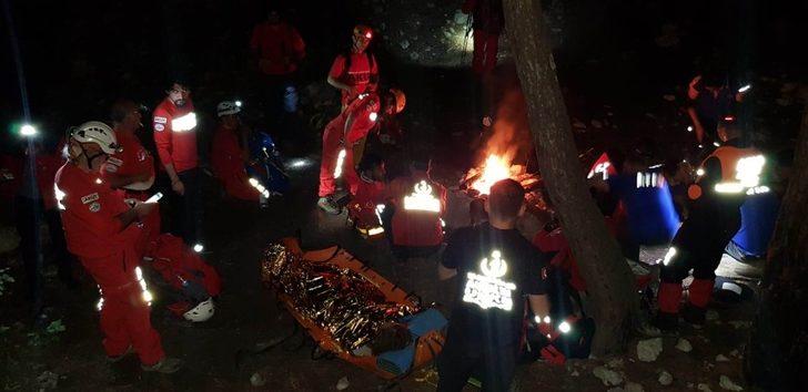 Antalya’da kanyonda mahsur kalan turisti kurtarma operasyonu