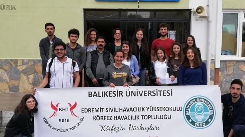 Gen&ccedil; havacılar k&uuml;&ccedil;&uuml;k kardeşlerini havacılık ile tanıştırdı