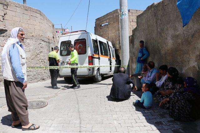 Freni patlayan minibüs çocukların arasına daldı: 7 yaralı