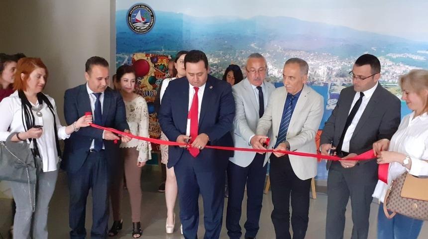 Başkan Yanmaz &lsquo;&rsquo;Her zaman sanatsal etkinliklere destek vereceğiz&rsquo;&rsquo;