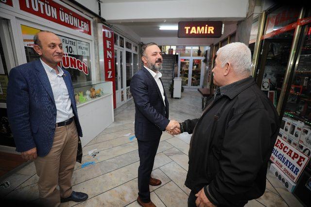 Başkan Ercan vatandaşın iftar sofrasına konuk oldu