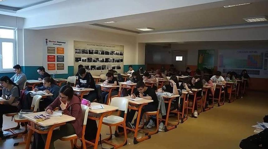 Bilnet Okulları Diyarbakır Kamp&uuml;s&uuml; &ouml;ğrencilerine sınavlara hazırlık kampı