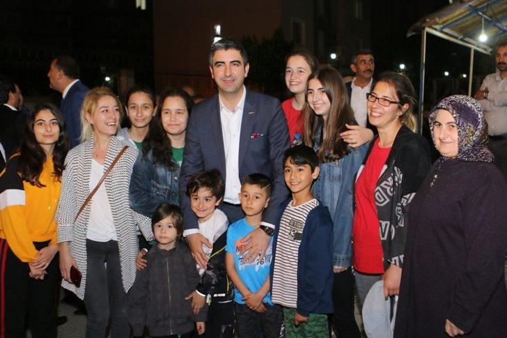 Yüzlerce Gümüşpınarlı, Kartal Belediyesi’nin iftar sofrasında buluştu G1